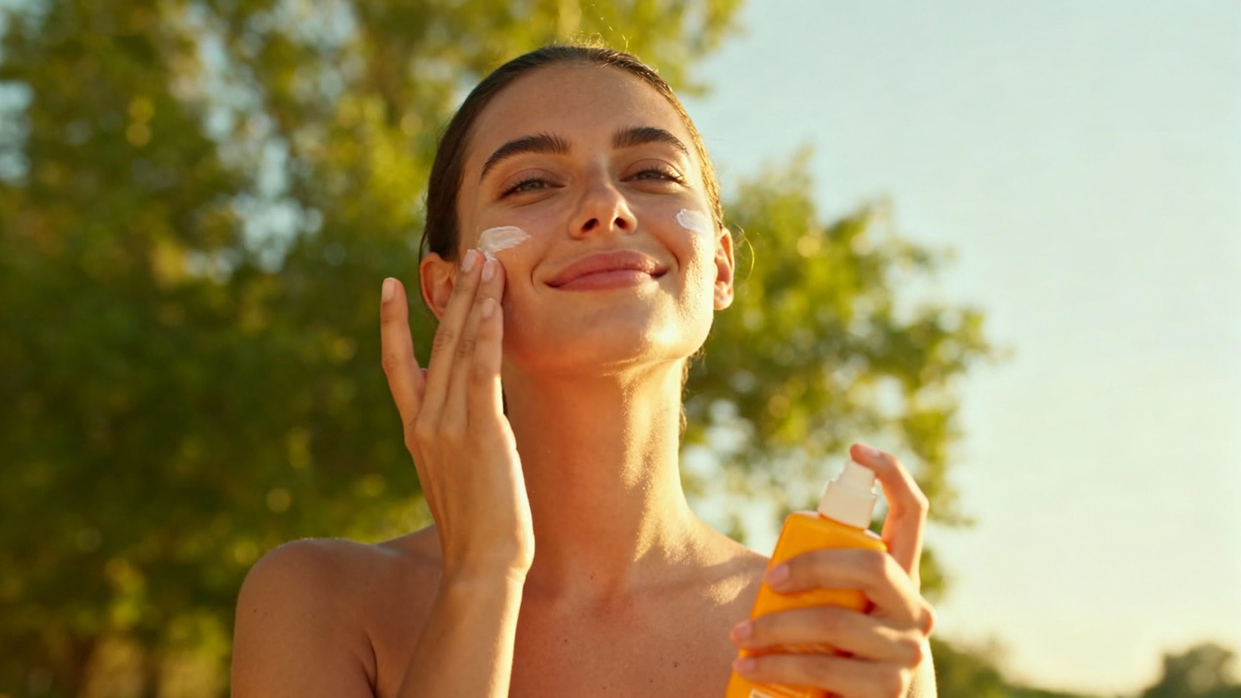 Daily sun protection for natural beauty at any age